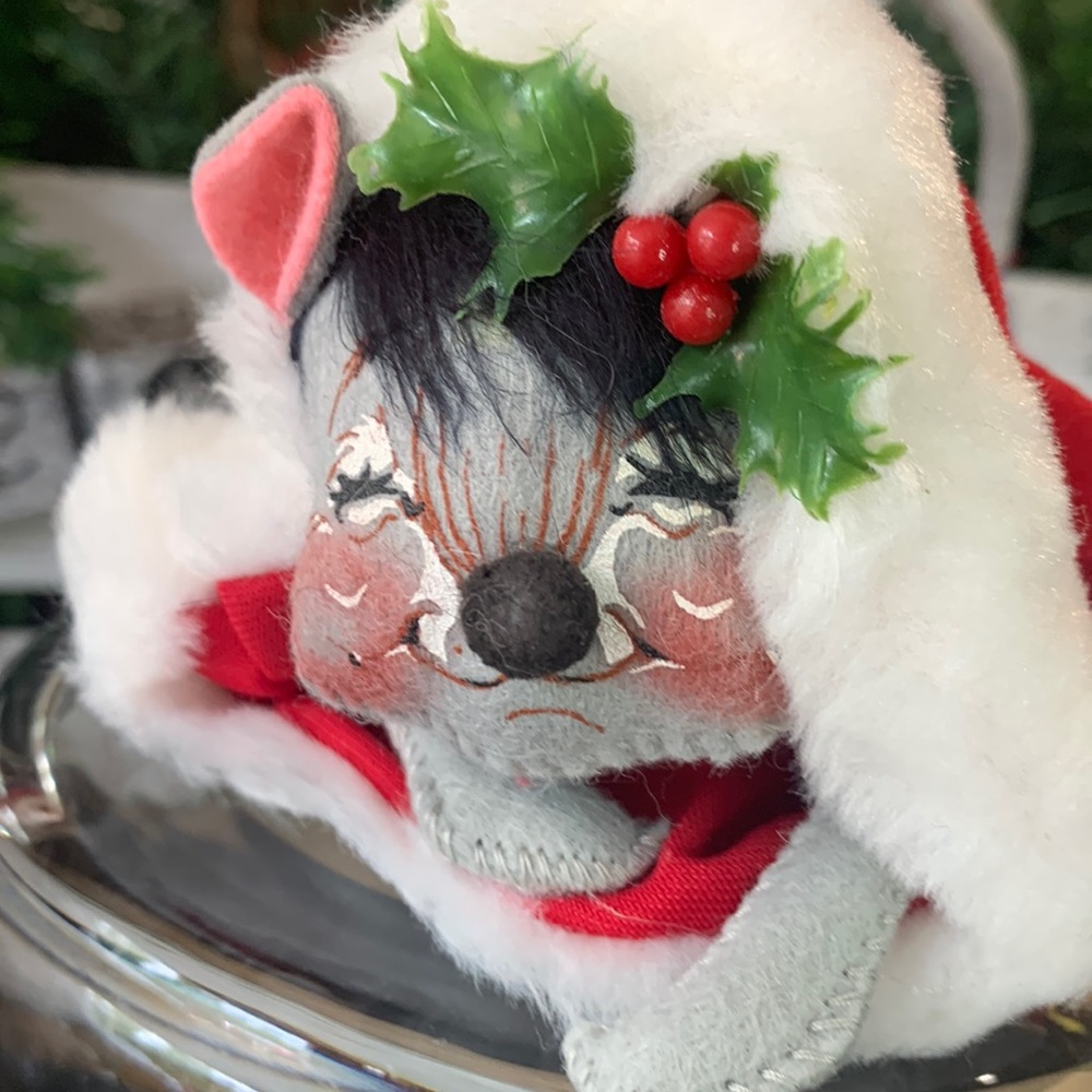 1989 💕 Annalee Sleepy Christmas Holly Mouse In Stocking 7730